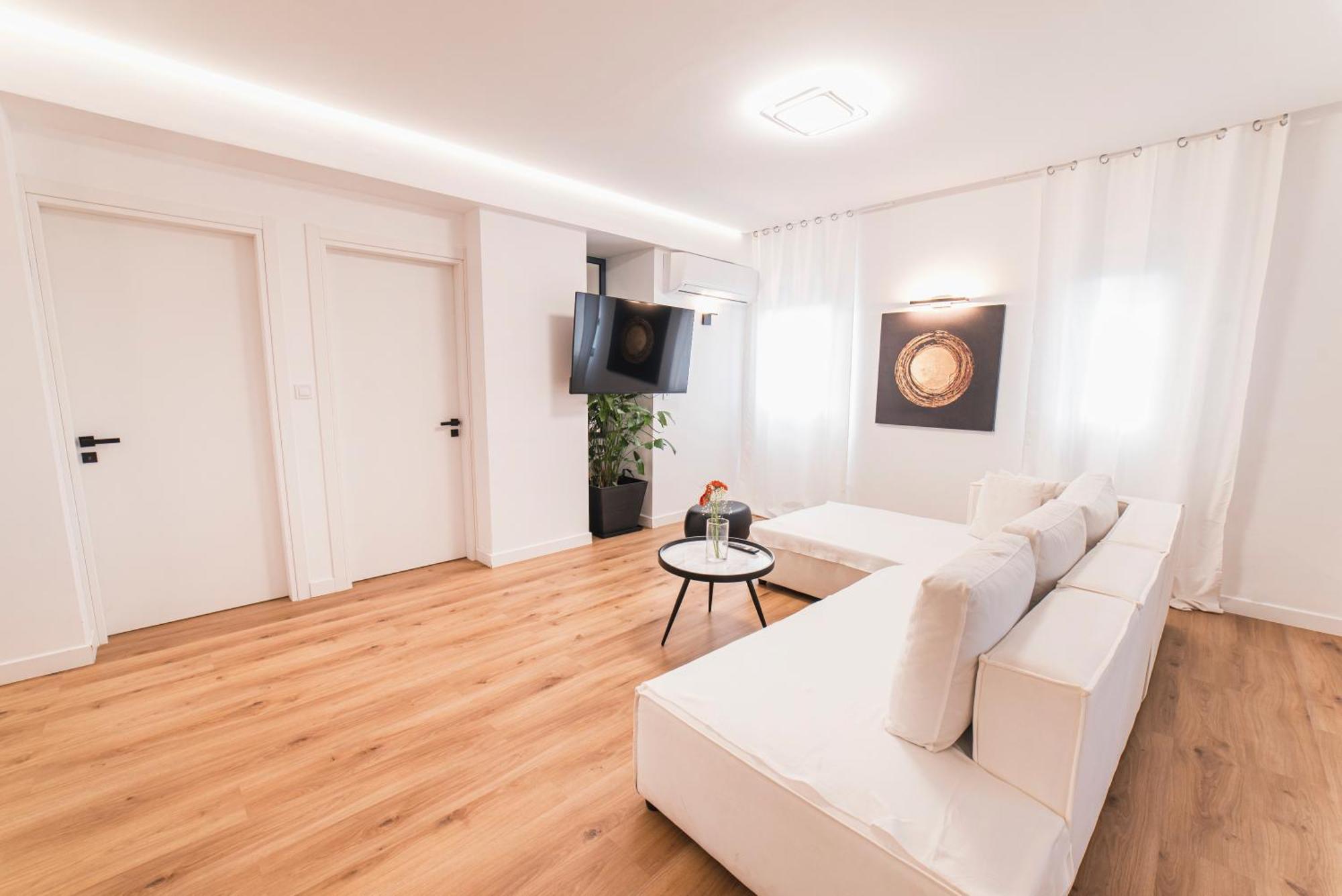 White Harmony, 2 Bedroom Apartment Atenas Exterior foto